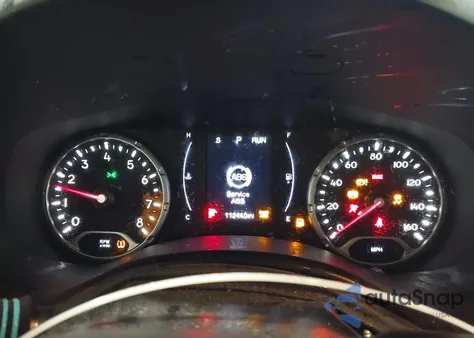 2018 Jeep Renegade Latitude 4X4 из США, поврежденный, VIN ZACCJBBB9JPH50898